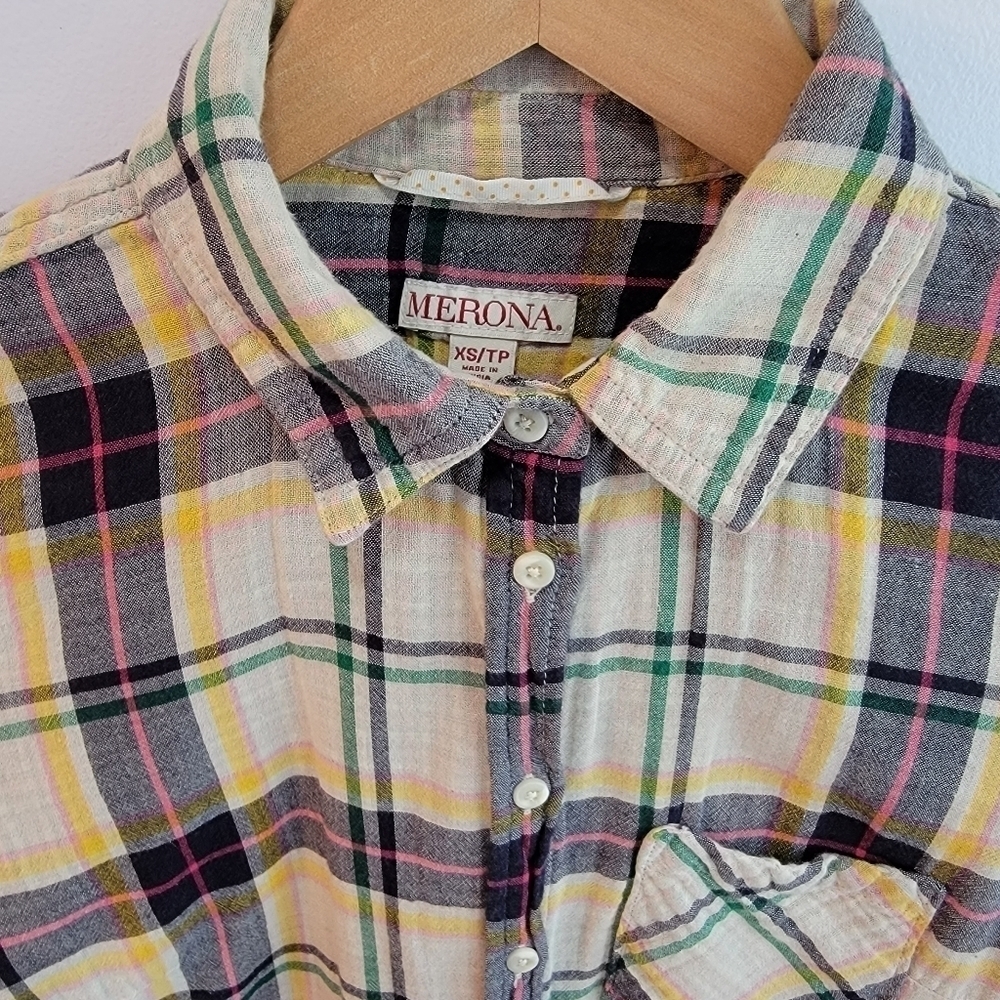 Merona Plaid Button Blouse Size XS - Picture 3 of 4